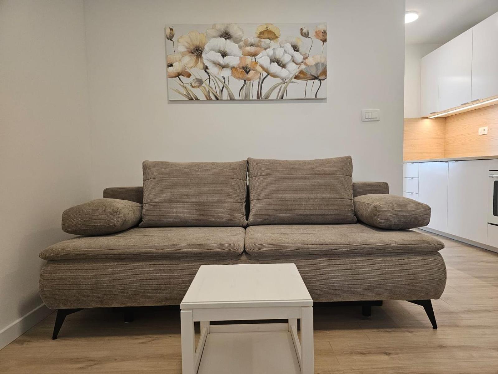 Apartments Miamare 2 Примоштен Экстерьер фото